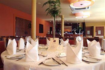 Hotel Lazaat Skidby
