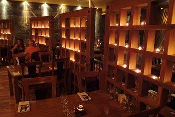 Hotel Lazaat Skidby